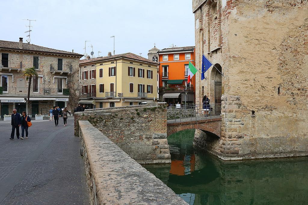 Aurora Sirmione Appartamenti Экстерьер фото